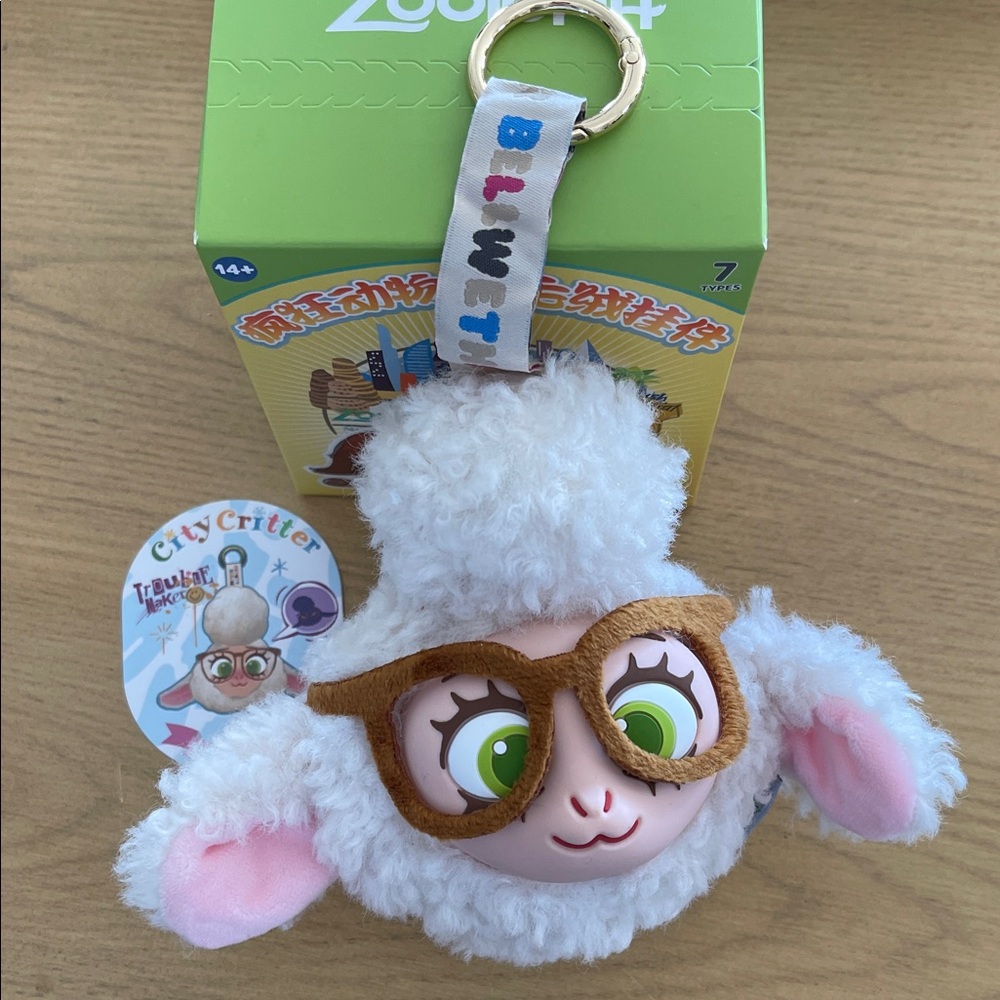 Zootopia City Critter Plush Keychain Mayor Bellweather NEW